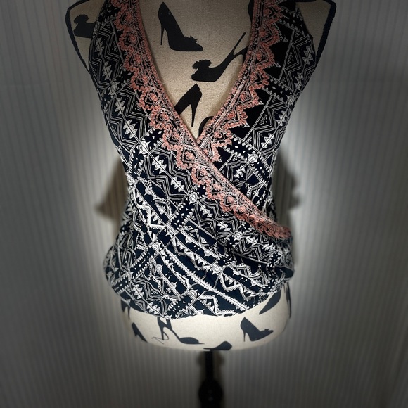 Apt. 9 Tops - Trendy casual bohemian halter by day/classic rose top& chic Jean jacket by night